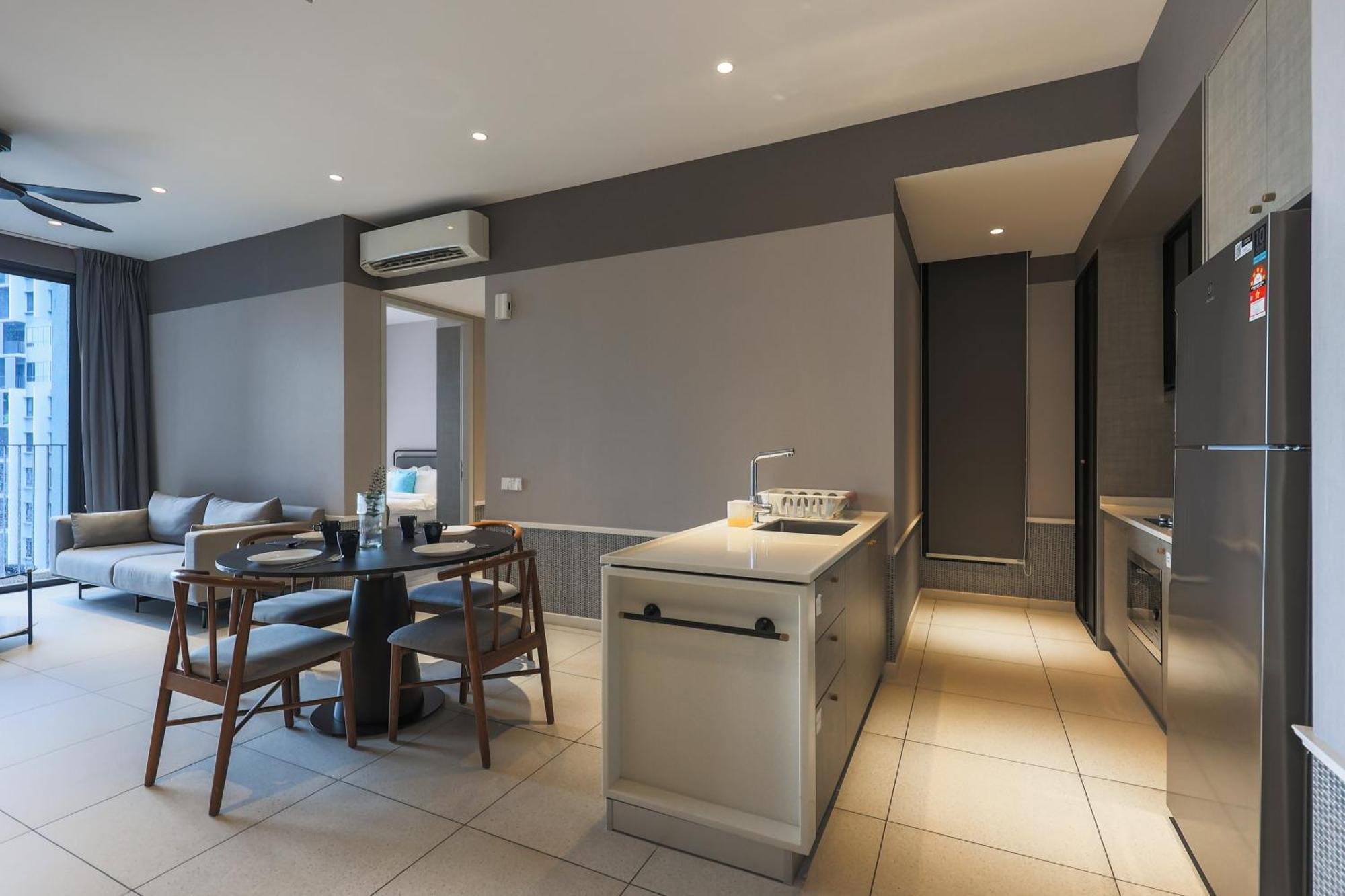 Millerz Square By Mykey Apartment Kuala Lumpur Ngoại thất bức ảnh A typical apartment interior