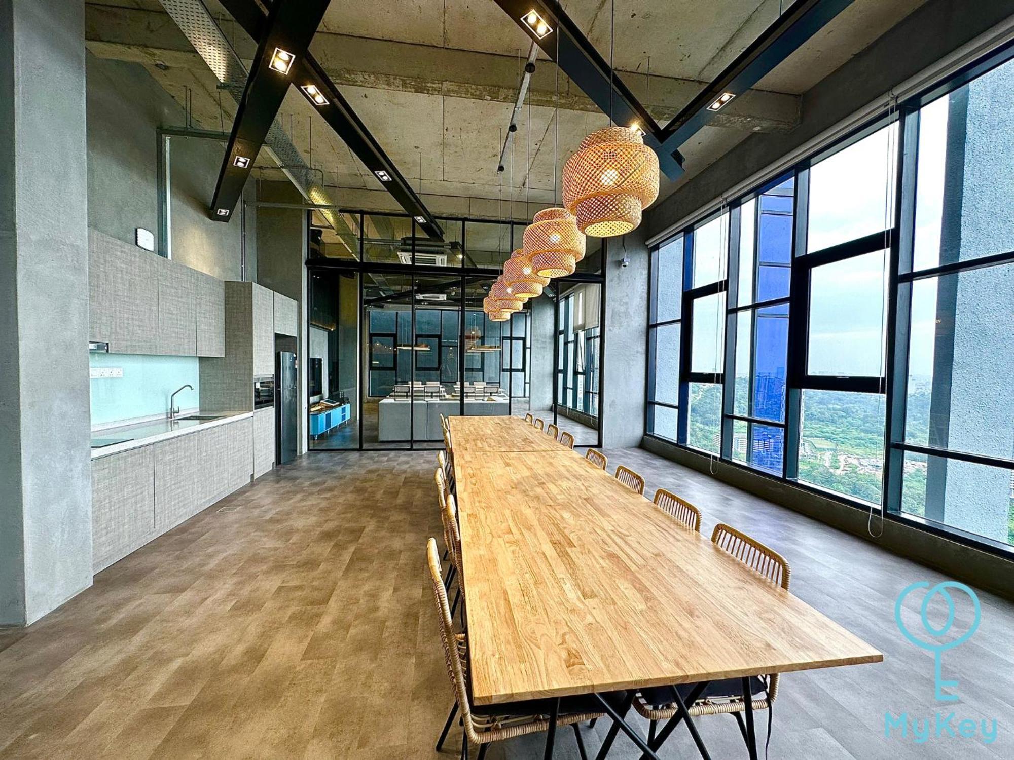 Millerz Square By Mykey Apartment Kuala Lumpur Ngoại thất bức ảnh The kitchen at the 30th floor